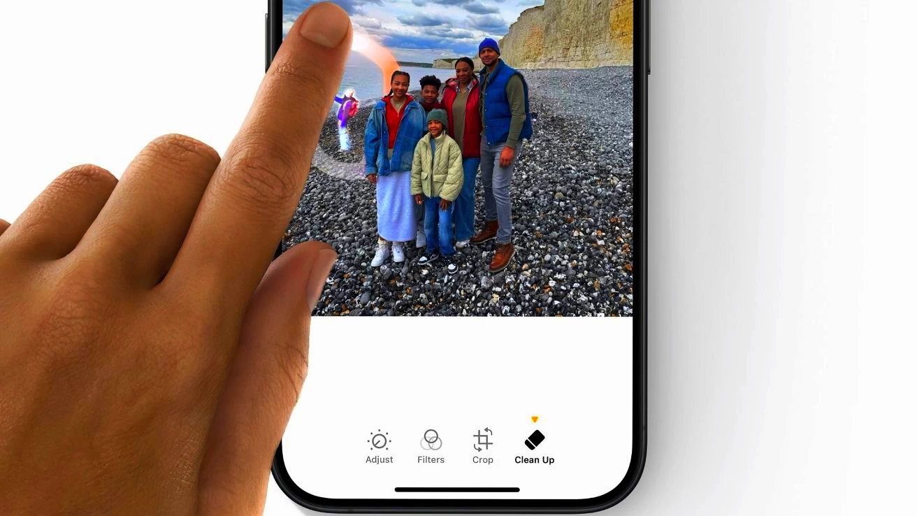 iOS 18 Fotoğraflar Uygulaması Clean Up AI Aracını Ekliyor